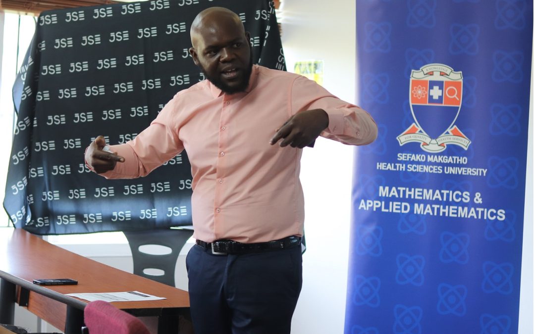 Experts inspire SMU students on investment strategies