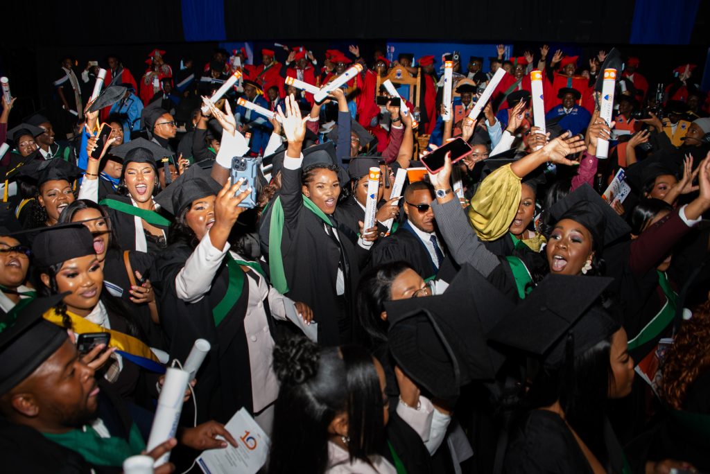 Record-breaking graduations highlight SMU’s national impact 