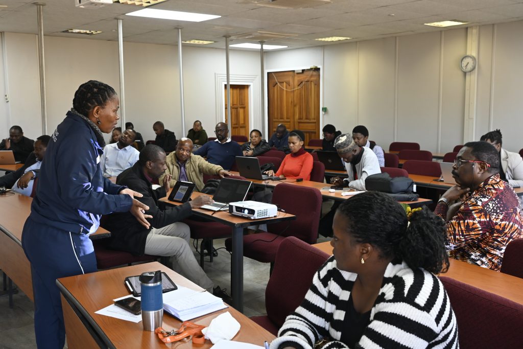 SMU strengthens postgraduate research operational efficiency