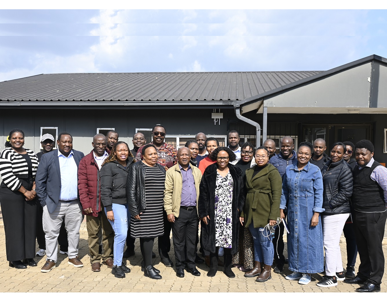SMU strengthens postgraduate research operational efficiency